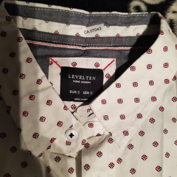 Level ten mens button down - Picture 3 of 5